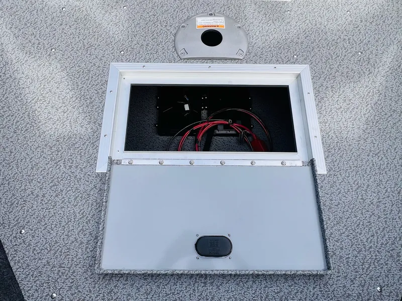 Slide: The Image of Starcraft Fishmaster 196 2026 - 33