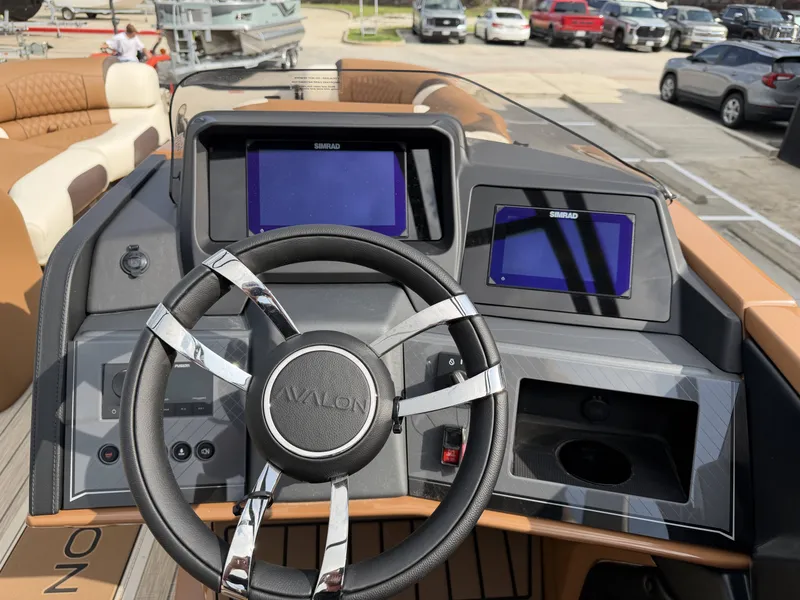 Slide: The Image of Avalon QLS25 EXCALIBUR 2026 - 24