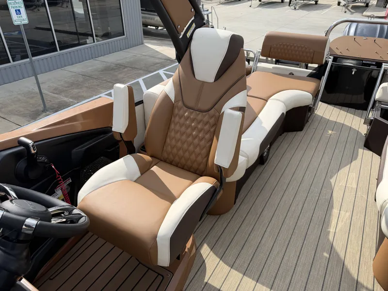 Slide: The Image of Avalon QLS25 EXCALIBUR 2026 - 30