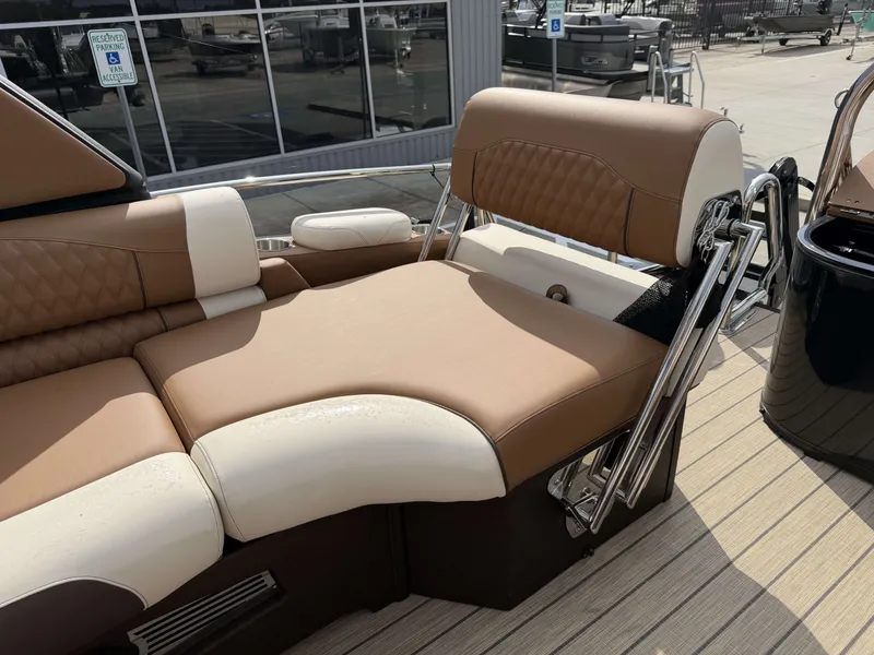 Slide: The Image of Avalon QLS25 EXCALIBUR 2026 - 39