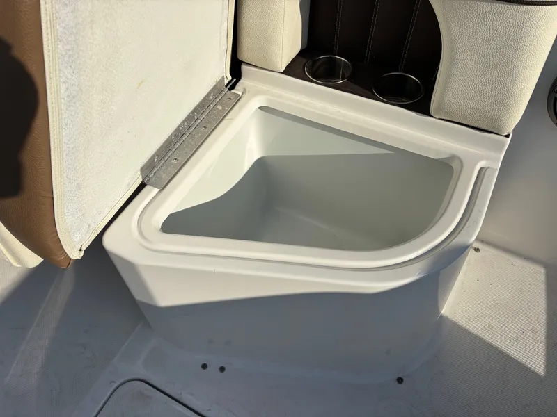 Slide: The Image of Cobalt 23SC 2020 - 41