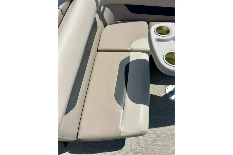 Slide: The Image of 2019 Princecraft Vectra 21 boat seat with cup holders, beige upholstery. - 37