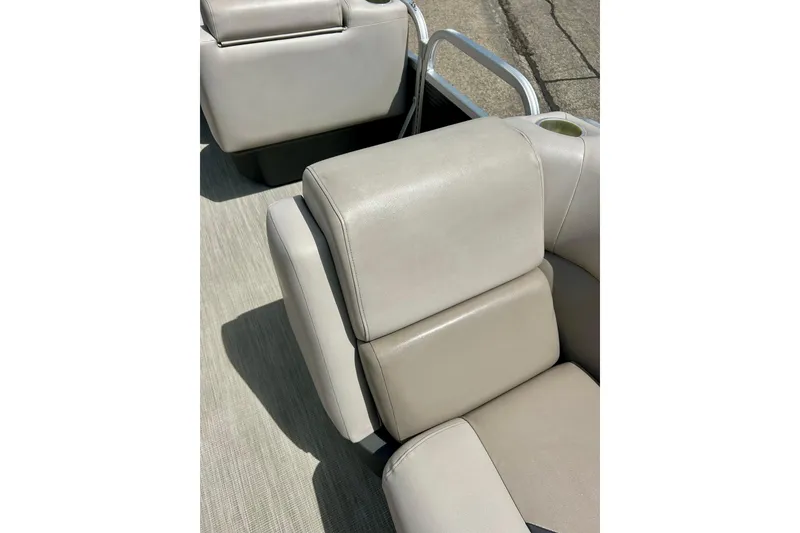 Slide: The Image of 2019 Princecraft Vectra 21 boat seating with beige upholstery and cup holder. - 45