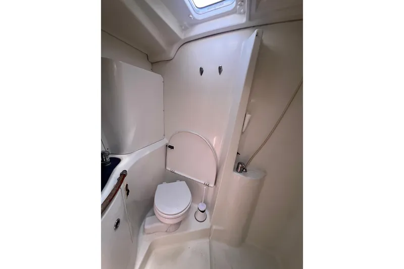 Slide: The Image of Inverter charger wiring on a 2001 Beneteau Oceanis 473 sailboat. - 101