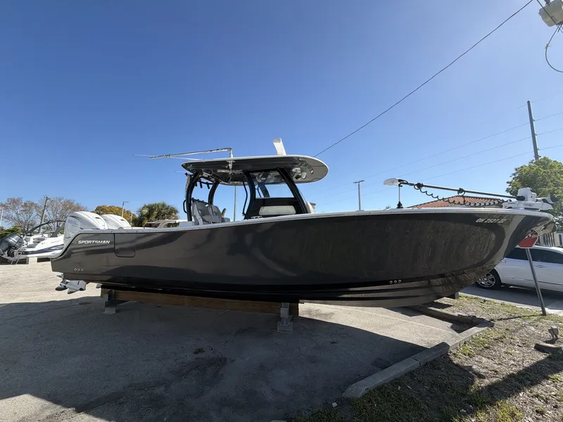 Slide: The Image of Sportsman Open 322 Center Console 2022 - 9