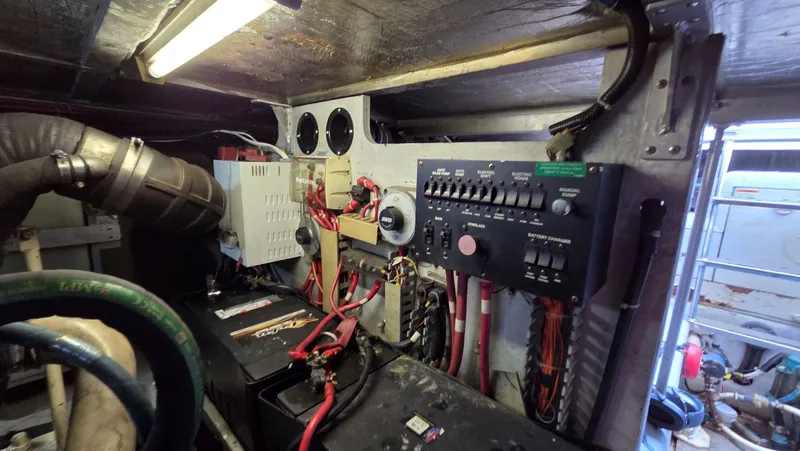 Slide: The Image of Carver Yachts 450 Voyager Pilothouse 2000 - 63