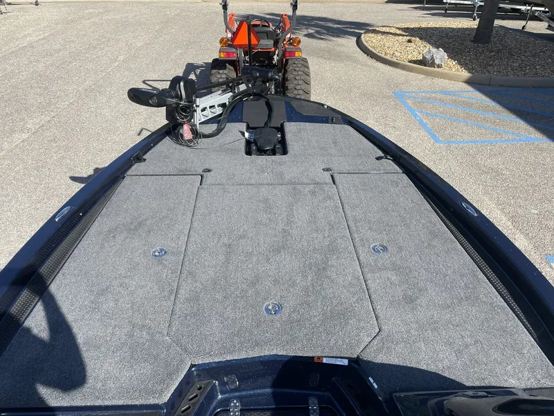 Slide: The Image of Ikon Victory Series VLX20 2026 - 4