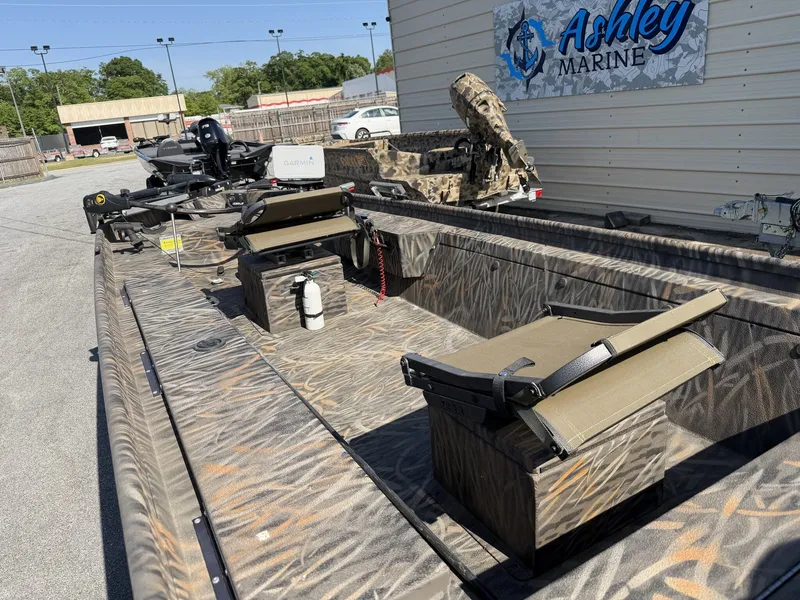 Slide: The Image of Alweld STK Series 1652 2022 - 8