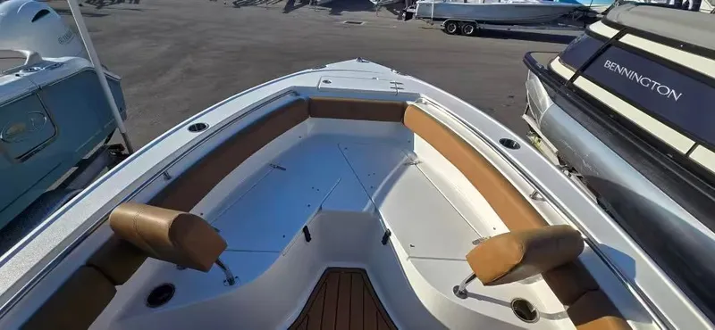 Slide: The Image of Sea Hunt Ultra 219 2022 - 12