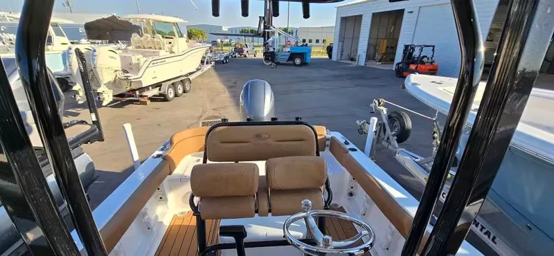 Slide: The Image of Sea Hunt Ultra 219 2022 - 6