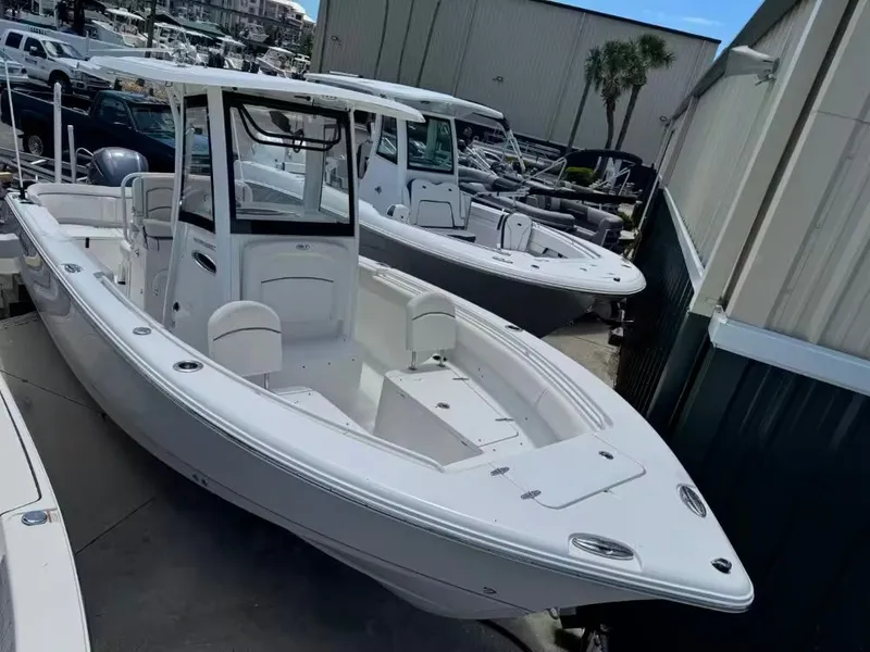 Slide: The Image of Sea Hunt Ultra 255 SE 2020 - 3