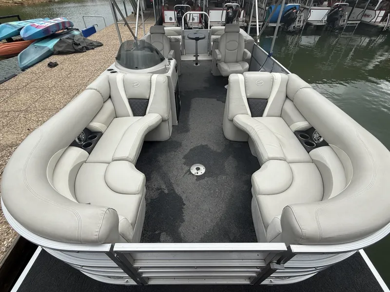 Slide: The Image of Starcraft SLS-5 2014 - 4