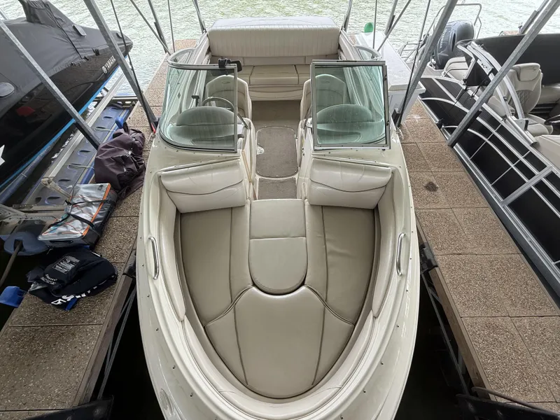 Slide: The Image of Maxum 2100 Sr2 1999 - 11