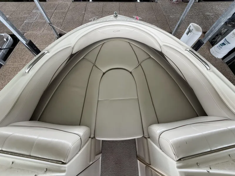 Slide: The Image of Maxum 2100 Sr2 1999 - 12