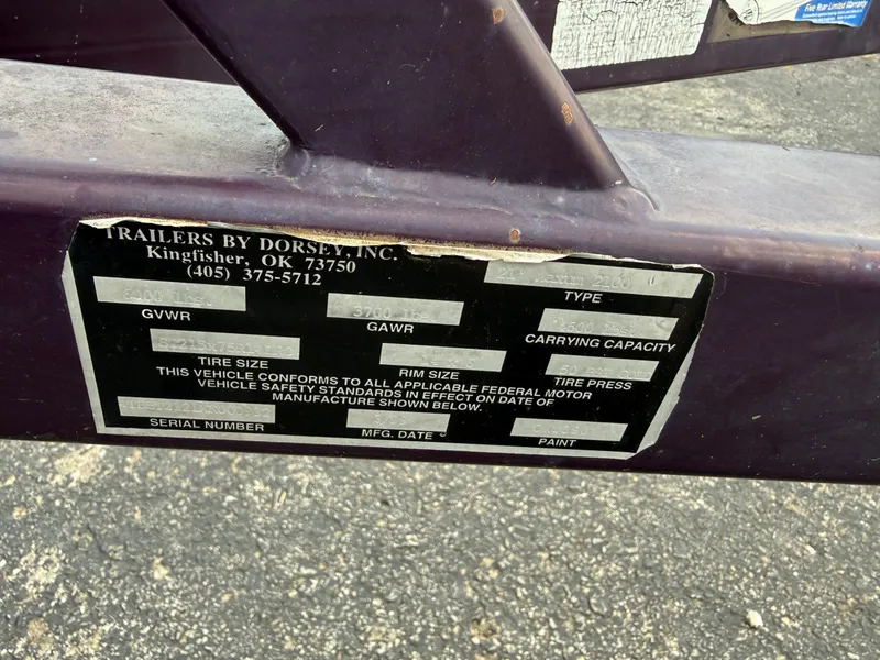 Slide: The Image of Maxum 2100 Sr2 1999 - 27