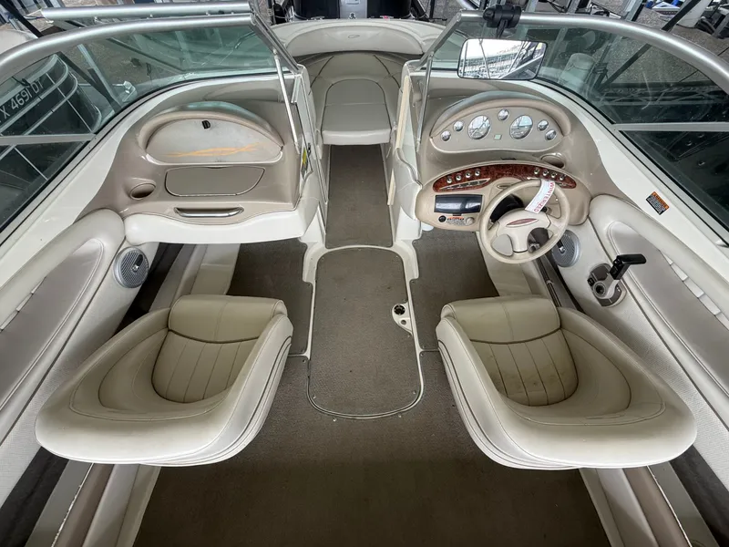 Slide: The Image of Maxum 2100 Sr2 1999 - 34