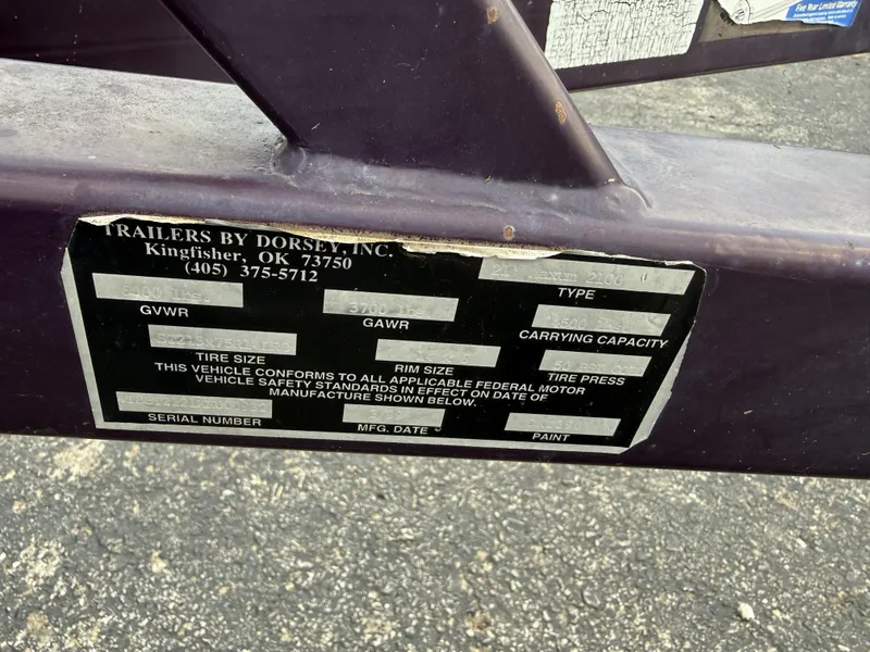 Slide: The Image of Maxum 2100 Sr2 1999 - 9