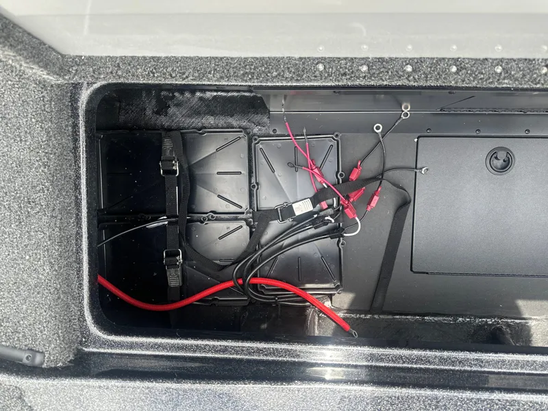 Slide: The Image of Caymas CX 201 PRO 2027 - 27