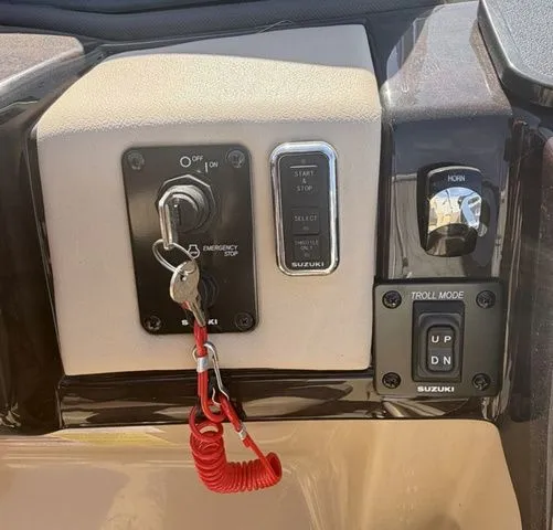 Slide: The Image of Landau 2500 SIGNATURE 2019 - 23