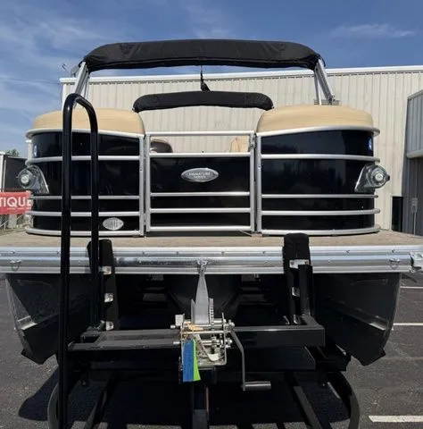 Slide: The Image of Landau 2500 SIGNATURE 2019 - 6