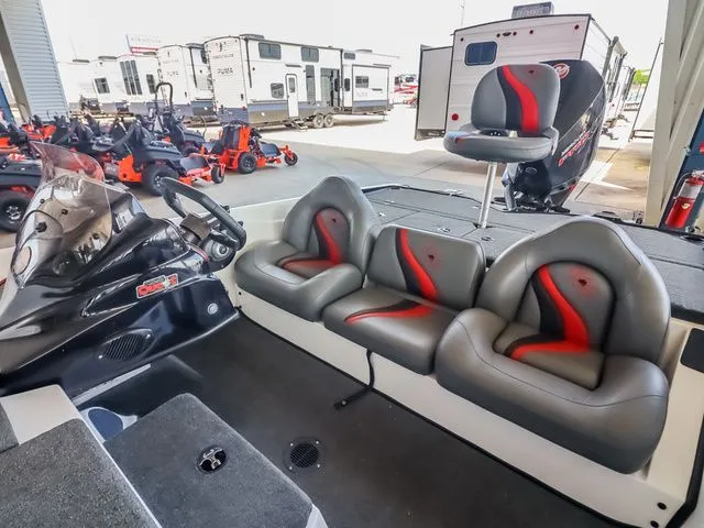 Slide: The Image of Bass Cat Pantera 2021 - 14