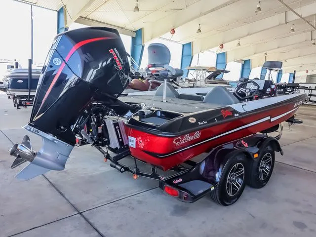 Slide: The Image of Bass Cat Pantera 2021 - 8