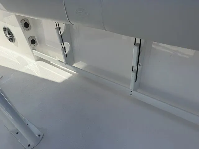 Slide: The Image of Sea Fox 248 Commander 2023 - 20