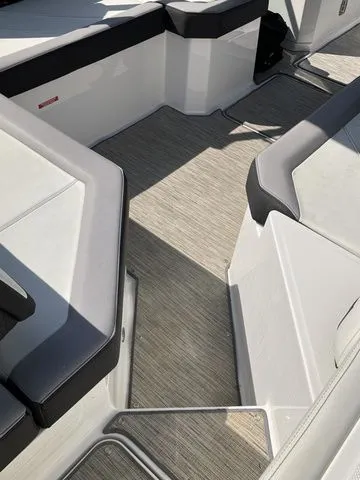 Slide: The Image of Cobalt R6 2023 - 4