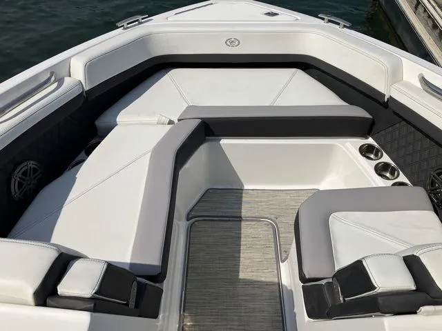 Slide: The Image of Cobalt R6 2023 - 8