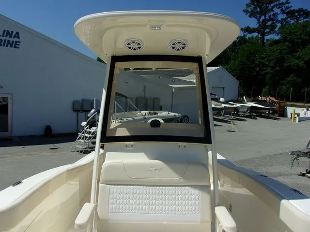 Slide: The Image of Scout 220 XSF 2026 - 4