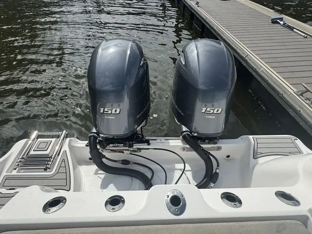 Slide: The Image of Sea Fox 268 Commander 2023 - 21