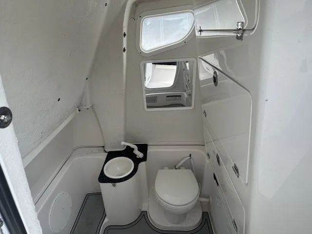 Slide: The Image of Sea Fox 268 Commander 2023 - 22