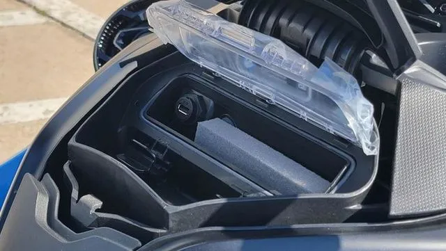 Slide: The Image of Sea-Doo RXT-X 2026 - 9