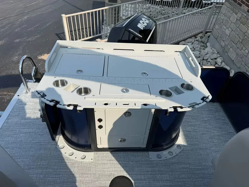 Slide: The Image of Premier 250 Sunsation Angler 6PT 2026 - 9