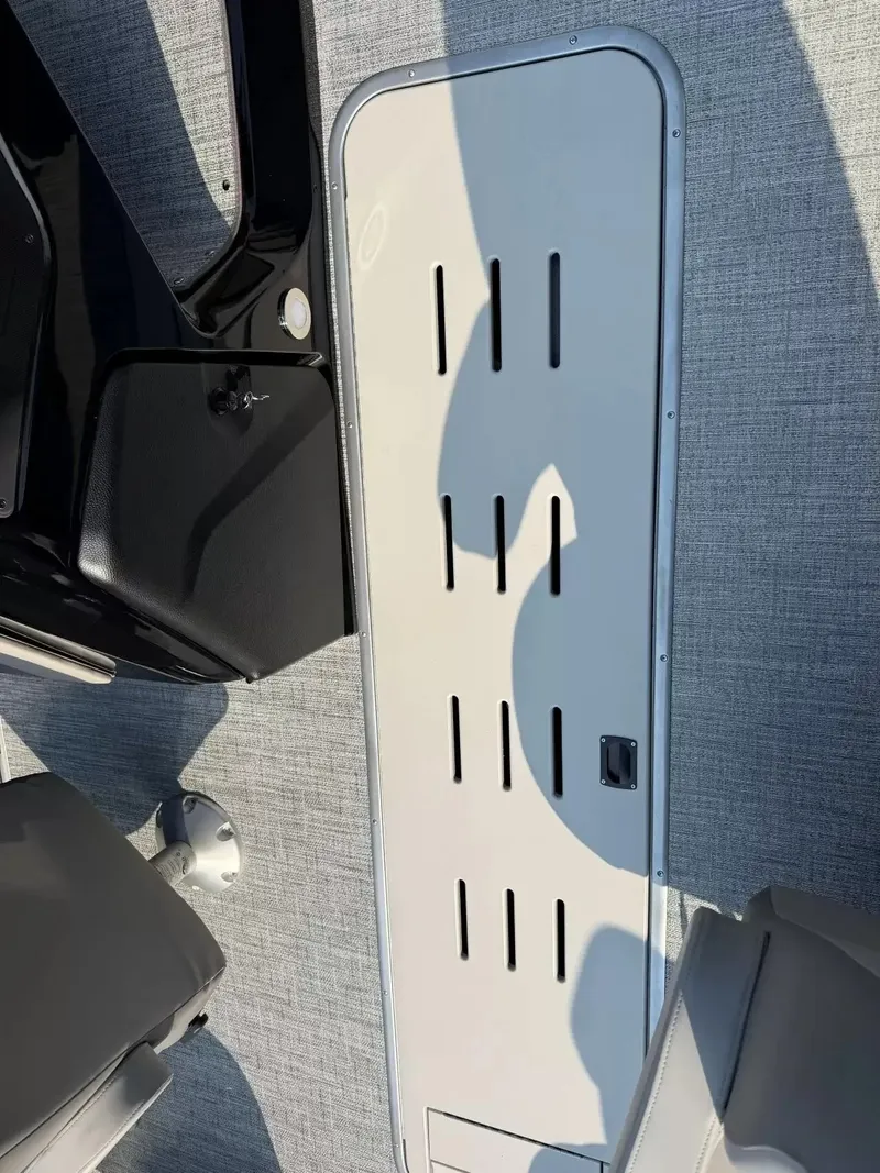 Slide: The Image of Premier 250 Sunsation Angler 6PT 2026 - 24