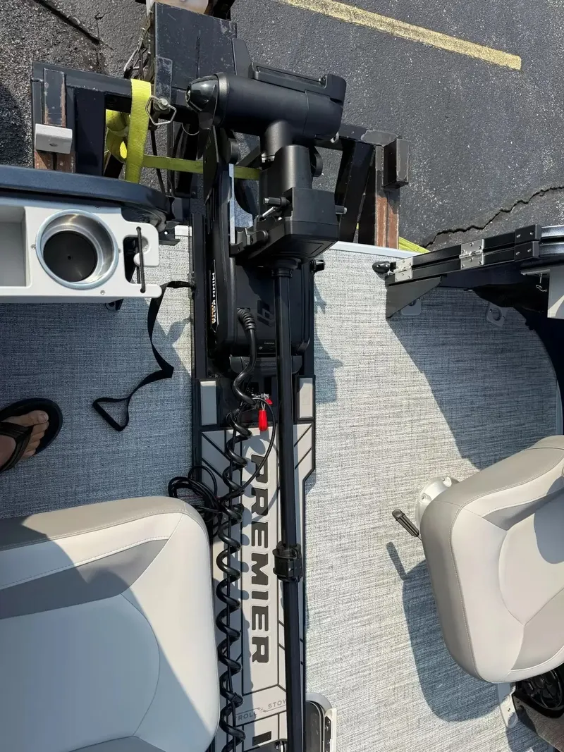 Slide: The Image of Premier 250 Sunsation Angler 6PT 2026 - 26