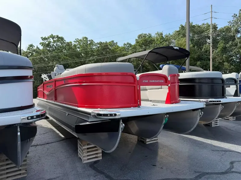 Slide: The Image of Premier 250 Sunsation Angler 2 PT 2027 - 2