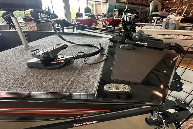 Slide: The Image of 2026 Tracker Bass Tracker Classic XL boat with Minn Kota trolling motor. - 6