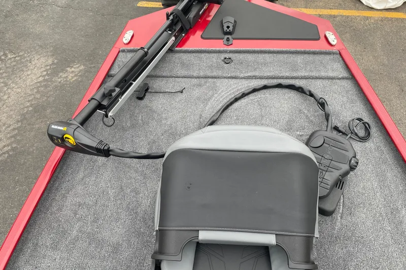 Slide: The Image of 2026 Tracker Bass Tracker Classic XL boat deck with trolling motor and seat. - 68