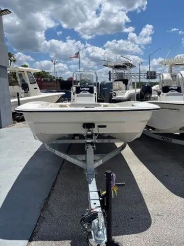 Slide: The Image of Mako Pro Skiff 17 CC 2026 - 5