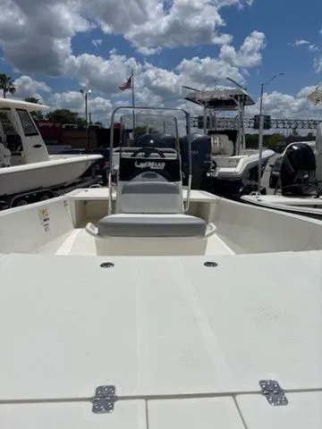 Slide: The Image of Mako Pro Skiff 17 CC 2026 - 6