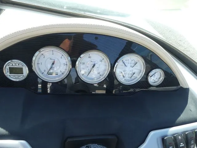 Slide: The Image of Regal 2000 ES 2019 - 14