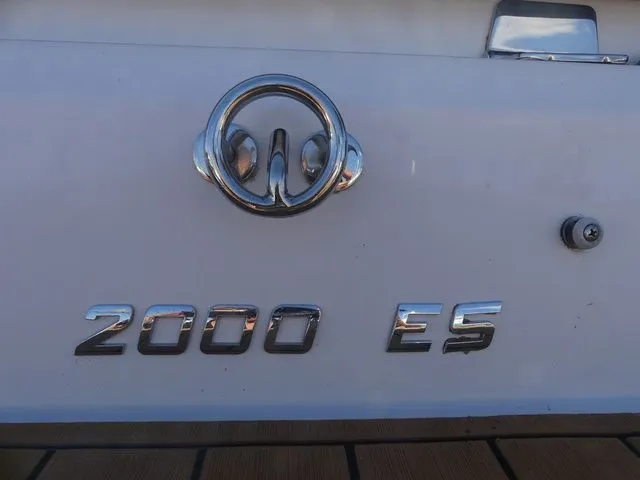 Slide: The Image of Regal 2000 ES 2019 - 9