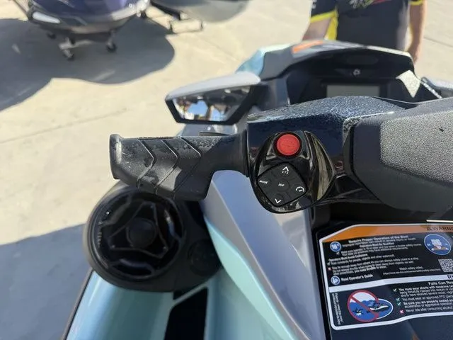 Slide: The Image of Sea-Doo Wake 170 2024 - 12