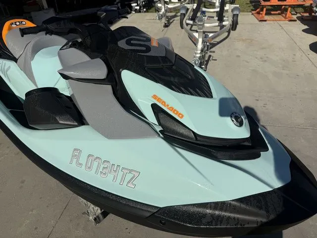 Slide: The Image of Sea-Doo Wake 170 2024 - 7