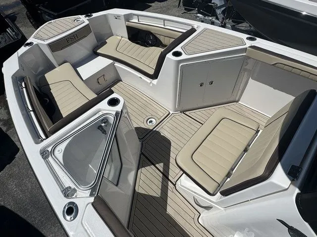 Slide: The Image of Yamaha 255 FSH Sport E 2026 - 12