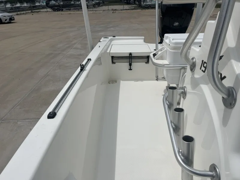 Slide: The Image of Mako cpx19 2016 - 21