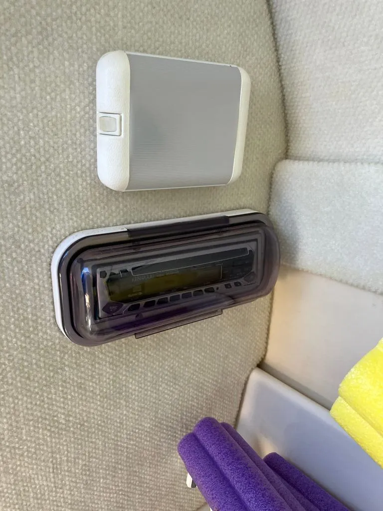 Slide: The Image of Monterey 253 Deck Boat 2005 - 7