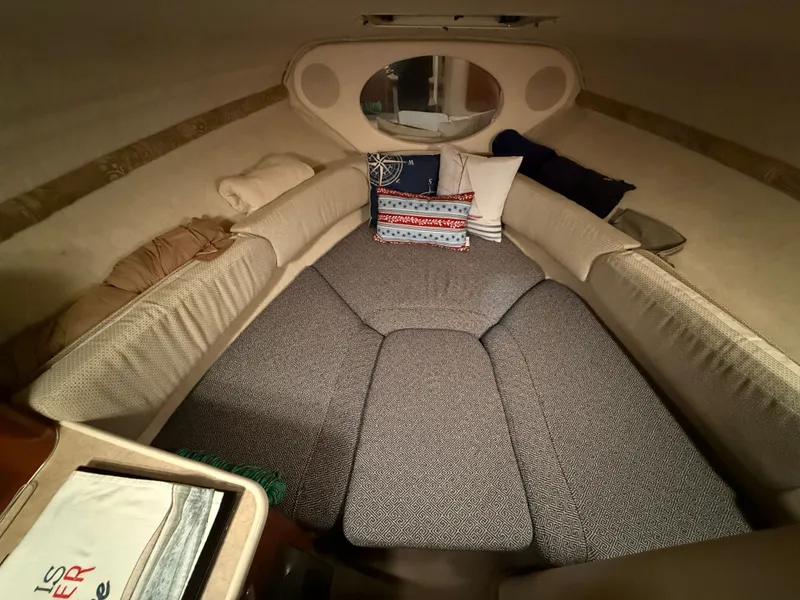 Slide: The Image of V-Berth - 10