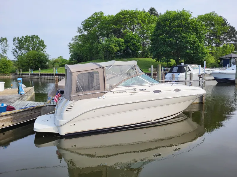 Slide: The Image of Full Camper Enclosure - 4